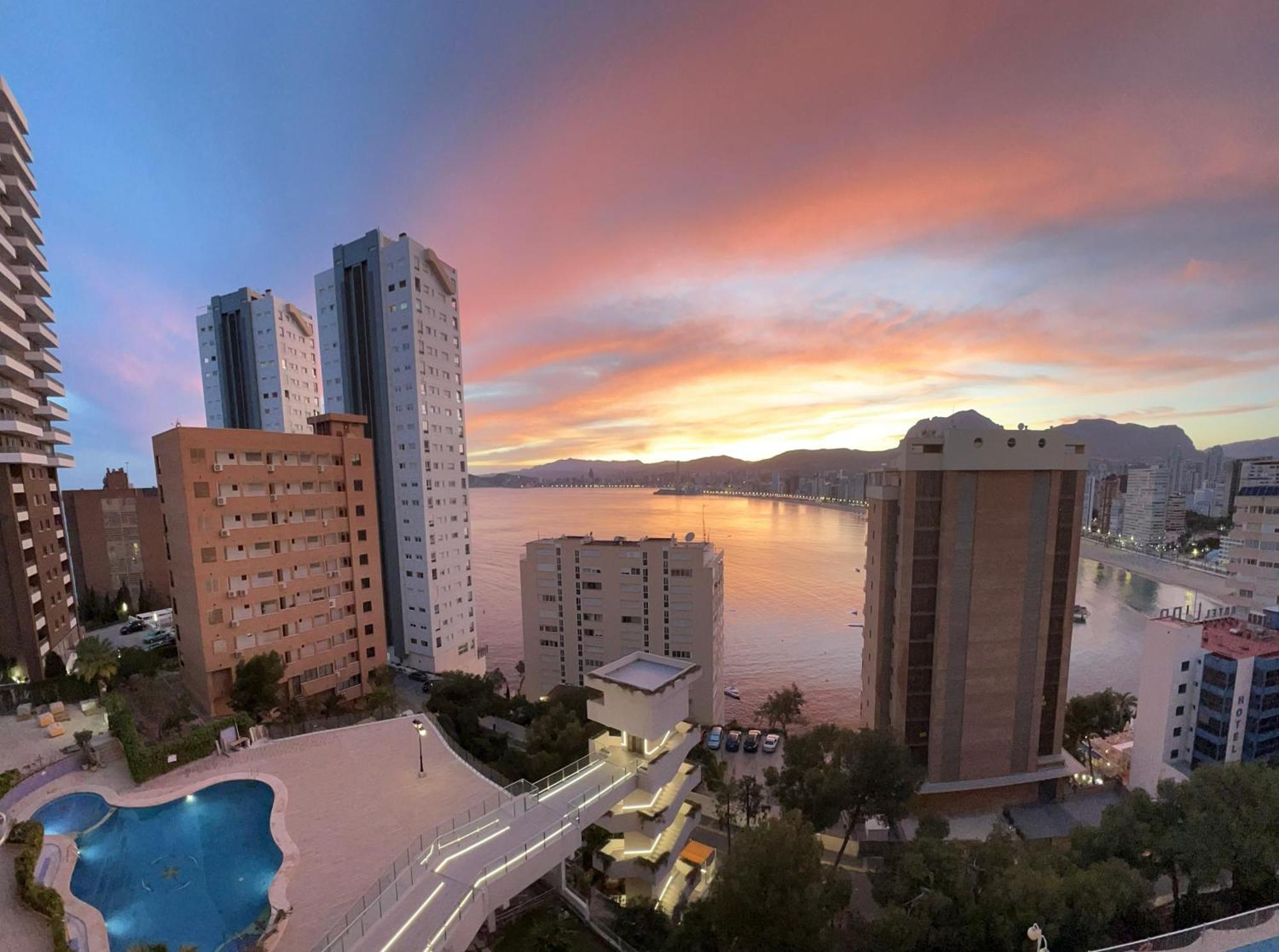 Blue Big Lagoon Trinisol2 Benidorm Exterior photo